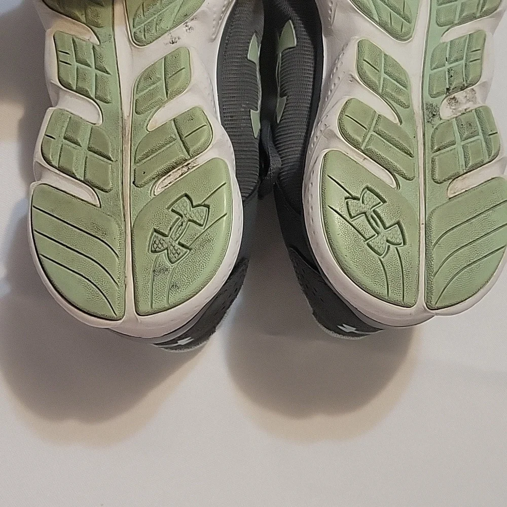 Under Armour Grey & teal sneakers Women's Size 6